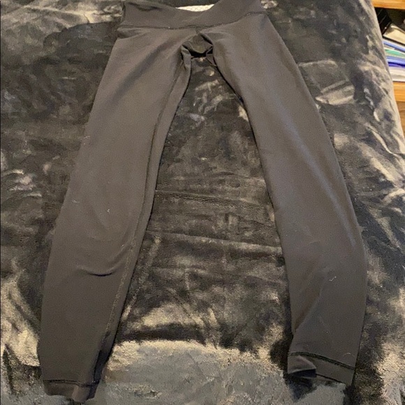 Full Length Lululemon Black Leggings - Picture 4 of 4